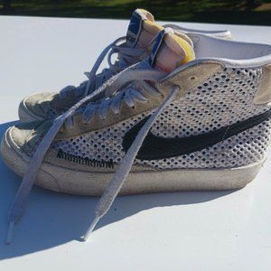 Nike Size 6.5 White Yellow High Cut Men's Shoes Kids